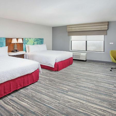 Hampton Inn Simpsonville Exterior photo